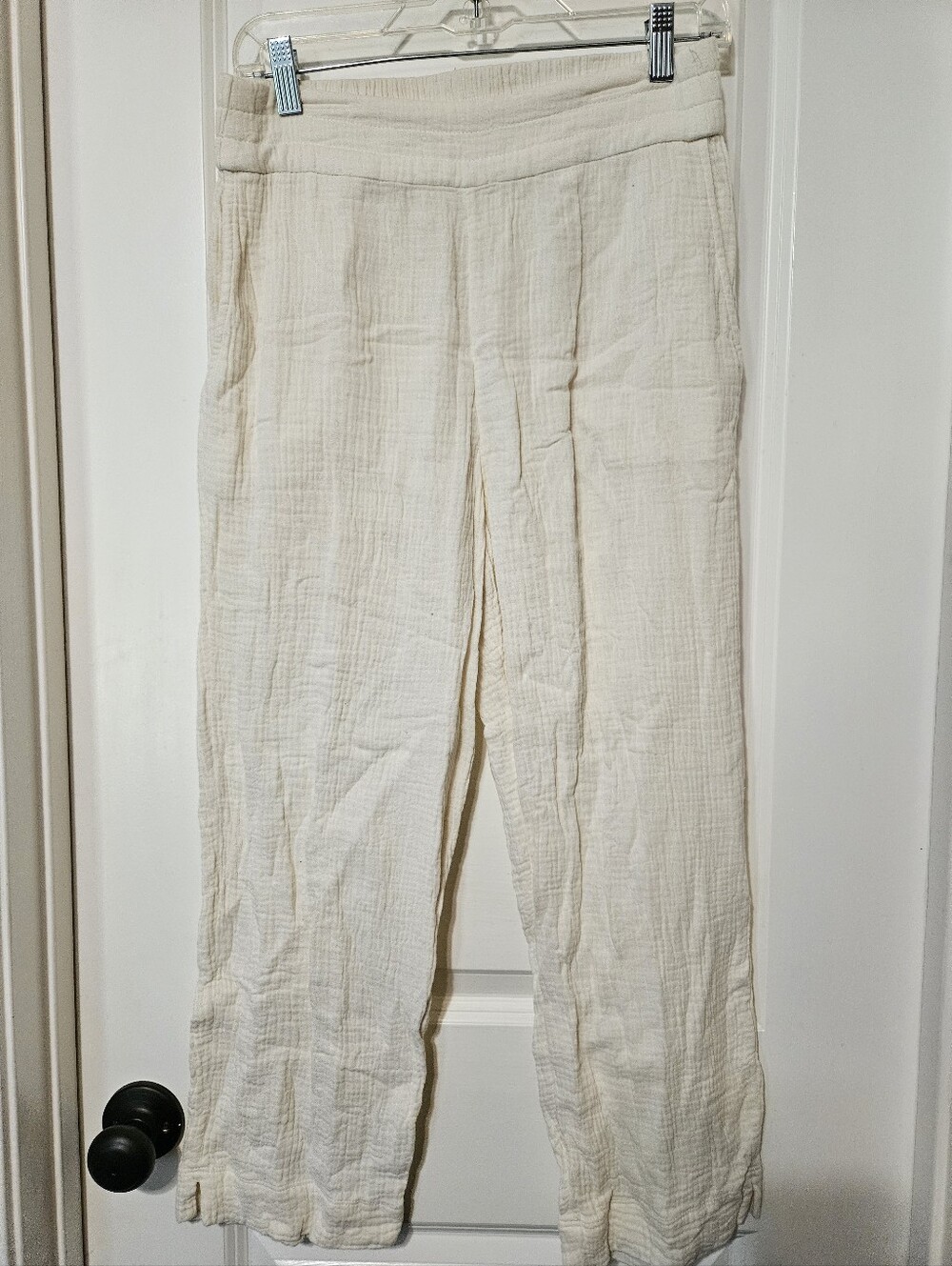 Soft Surroundings Cream Lightweight Linen-Style Pull-On Pants